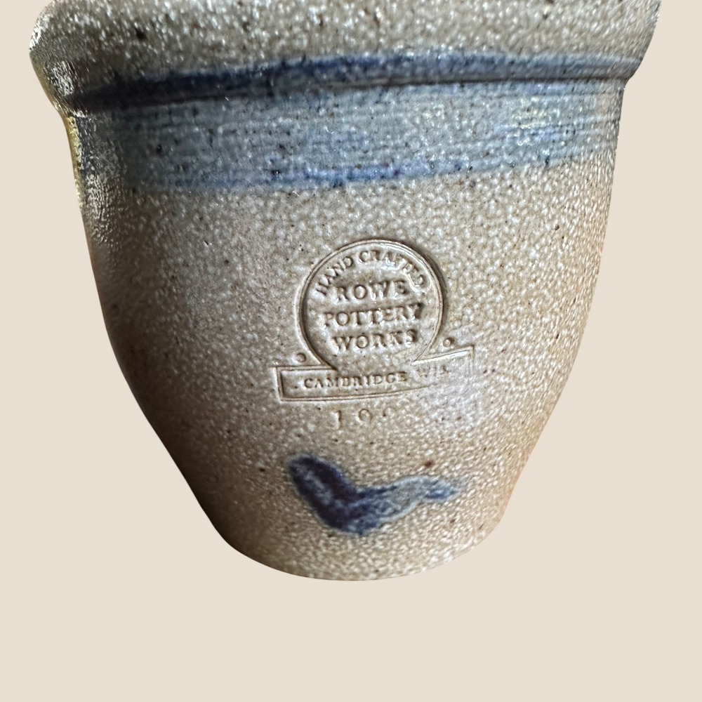 Rowe Pottery Works Crock 1991 Gray Blue Salt Glaze Stoneware‎ Bird Small 3.5in